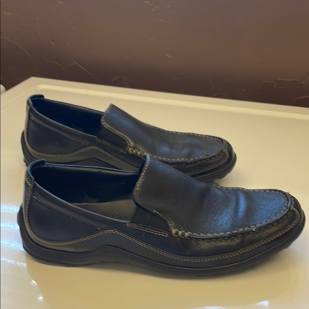 Cole Hahn Men's Black Leather Loafers